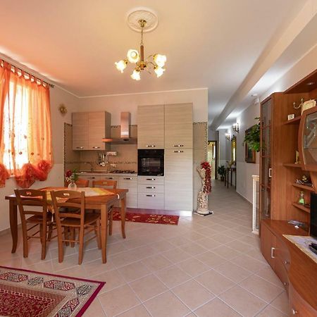 Arcobaleno Apartment Fondi Exterior photo