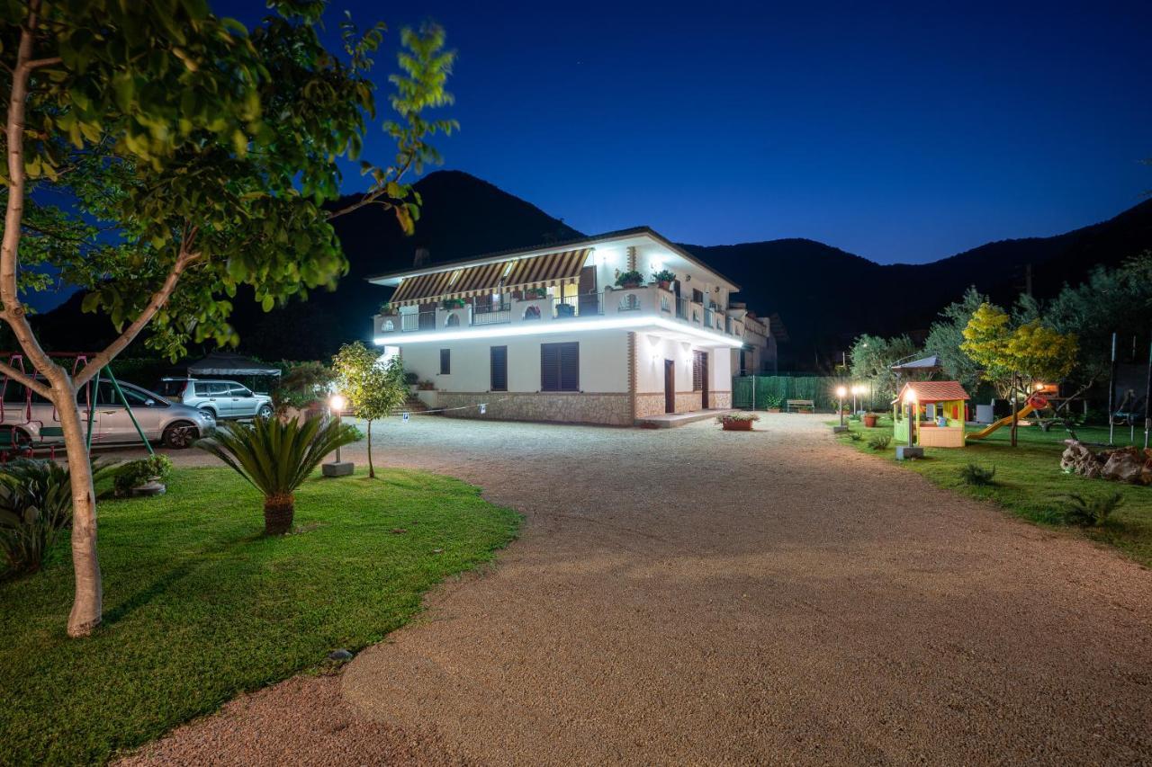 Arcobaleno Apartment Fondi Exterior photo