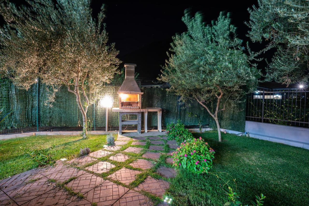 Arcobaleno Apartment Fondi Exterior photo